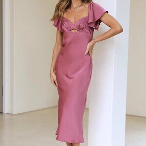 Hello Molly Trendy Guest MIDI Dress Plum size Small